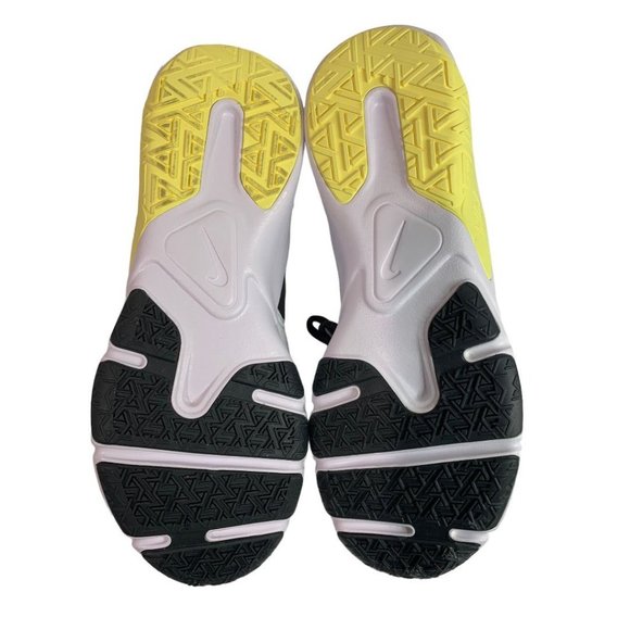 Size 10 Nike Women's Legend Essentials 2 Sneaker White CQ9545 - Picture 11 of 11